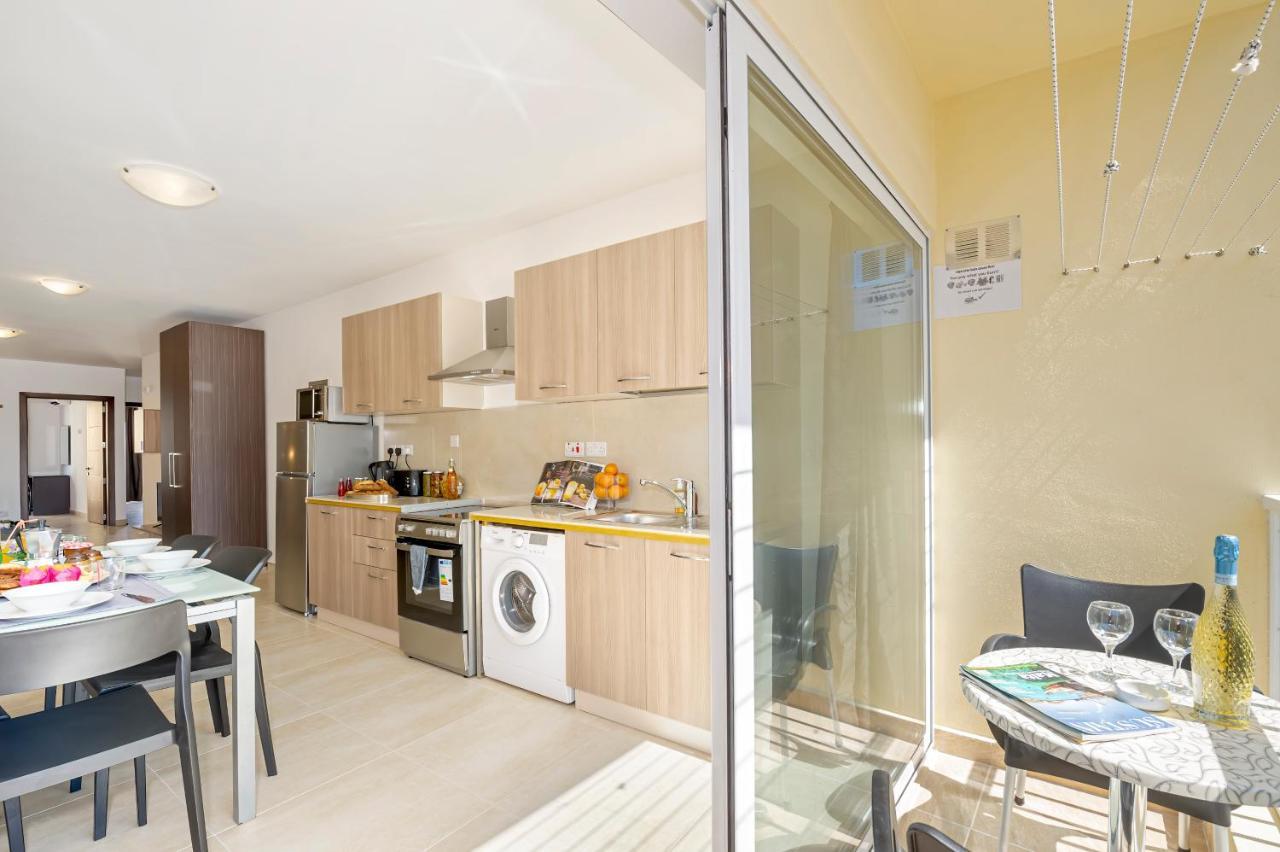 מליאהה Summer Breeze Comfort Sunny Apartments Close To The Sandy Beaches - By Getawaysmalta מראה חיצוני תמונה