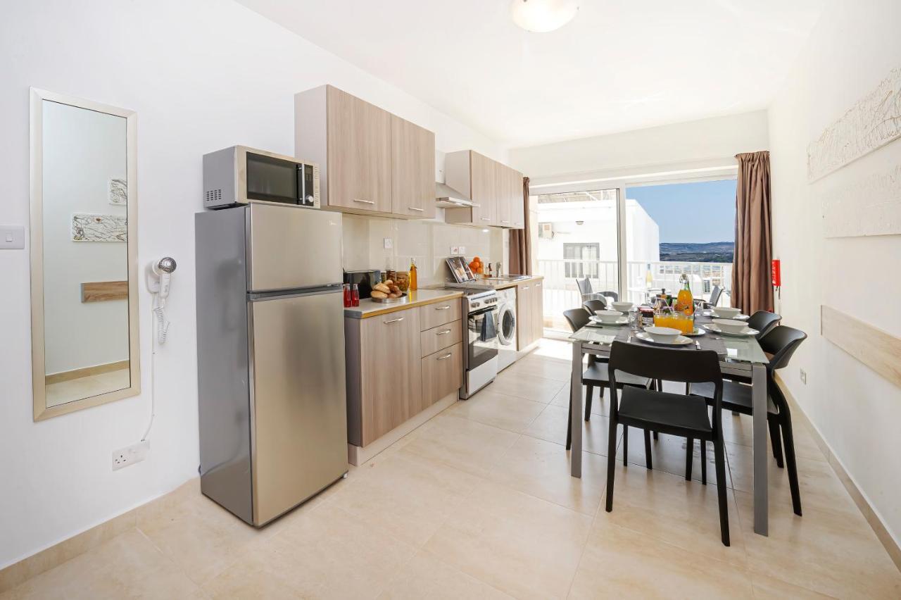 מליאהה Summer Breeze Comfort Sunny Apartments Close To The Sandy Beaches - By Getawaysmalta מראה חיצוני תמונה