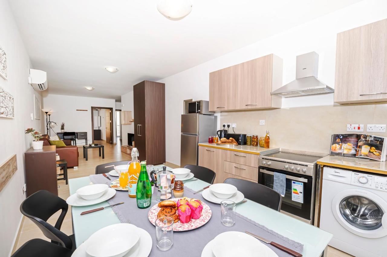 מליאהה Summer Breeze Comfort Sunny Apartments Close To The Sandy Beaches - By Getawaysmalta מראה חיצוני תמונה