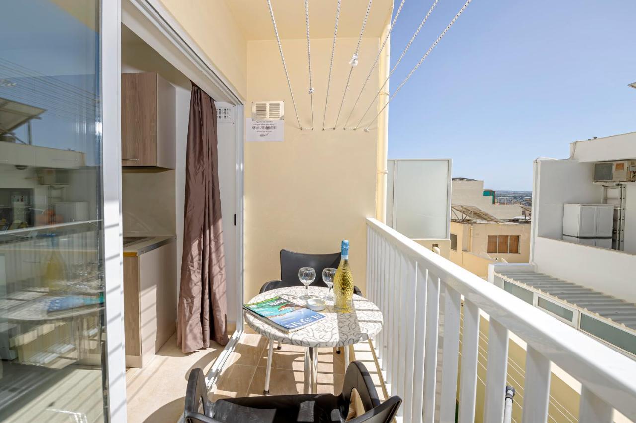 מליאהה Summer Breeze Comfort Sunny Apartments Close To The Sandy Beaches - By Getawaysmalta מראה חיצוני תמונה